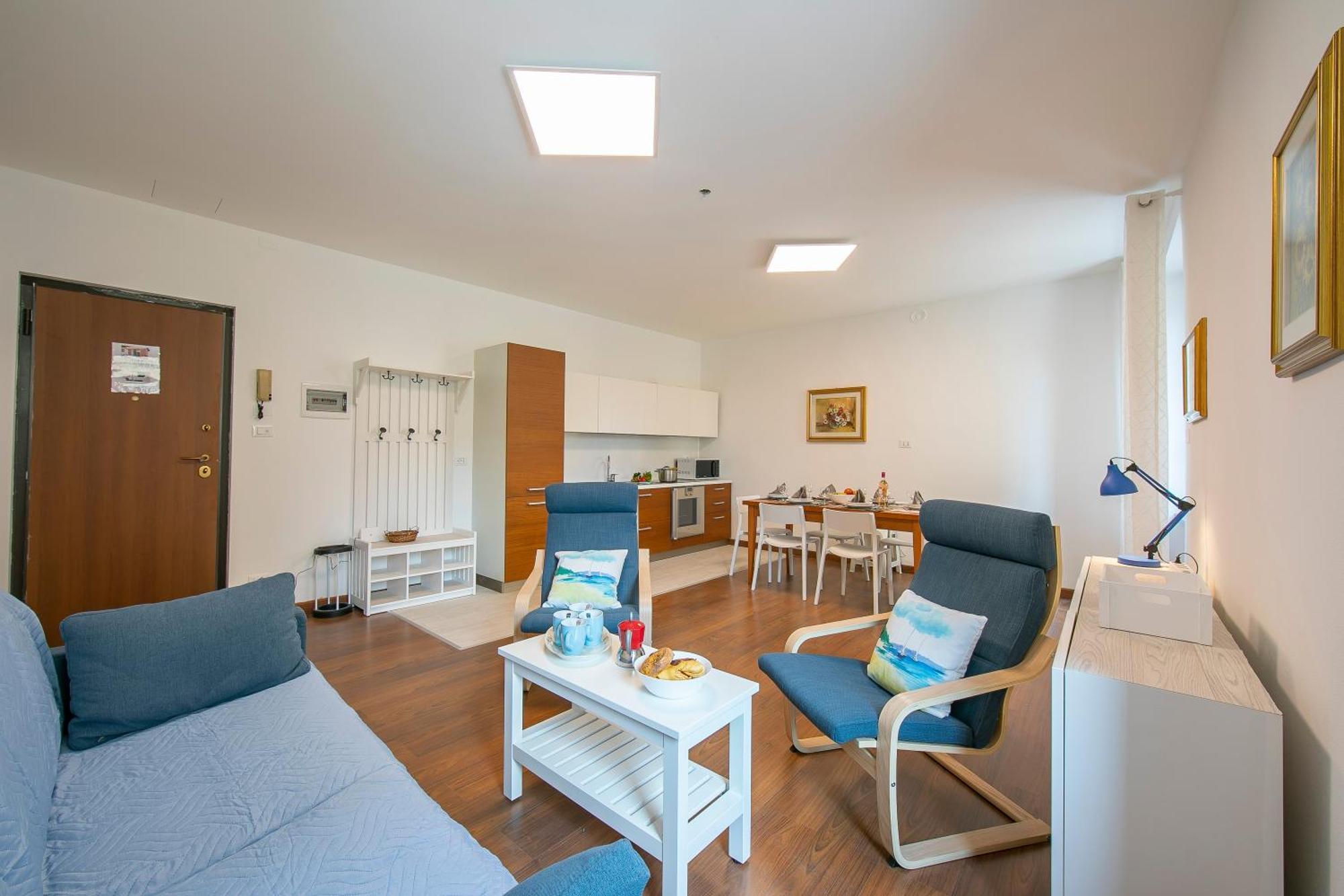 Residenza Rocca Del 4 - Happy *
